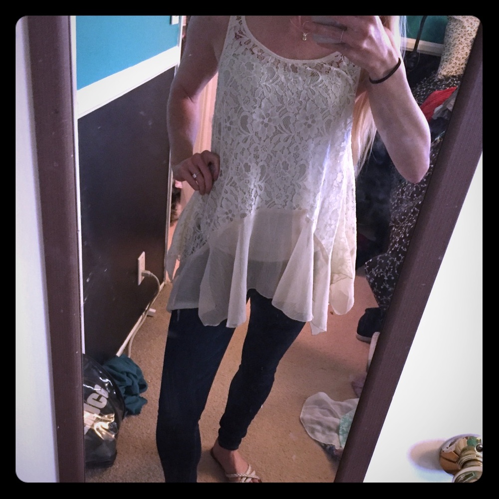 White lace  tank top